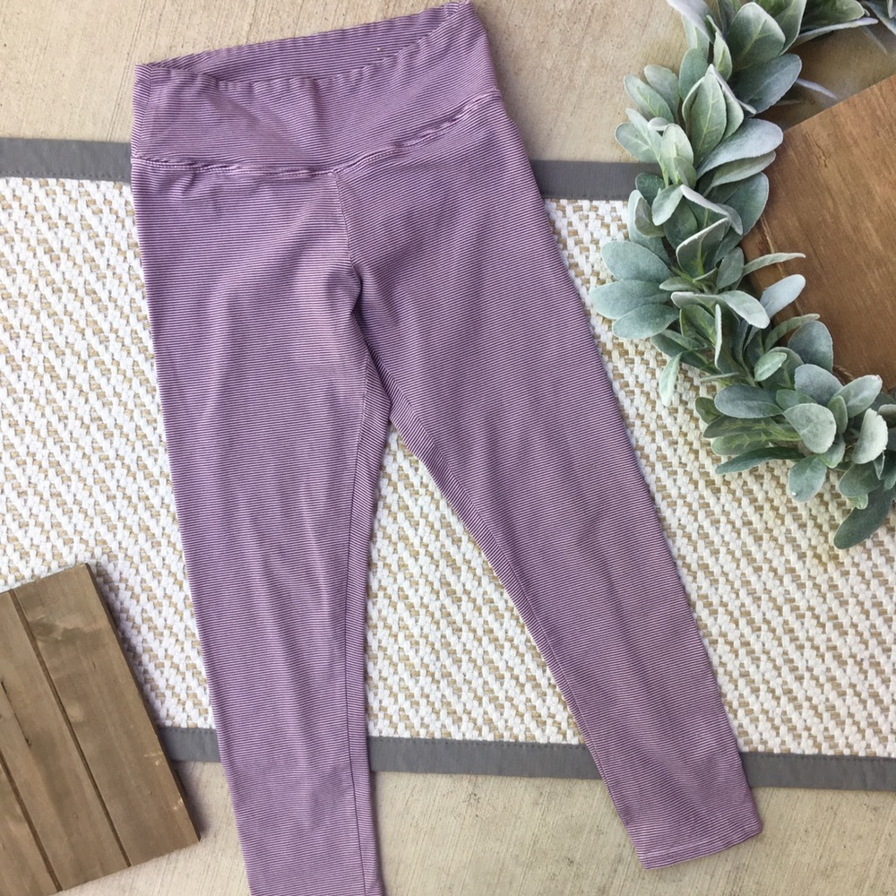 American Eagle Maroon Striped Capri Leggings